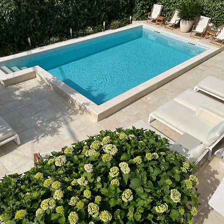Apartments Pean Тиват Экстерьер фото