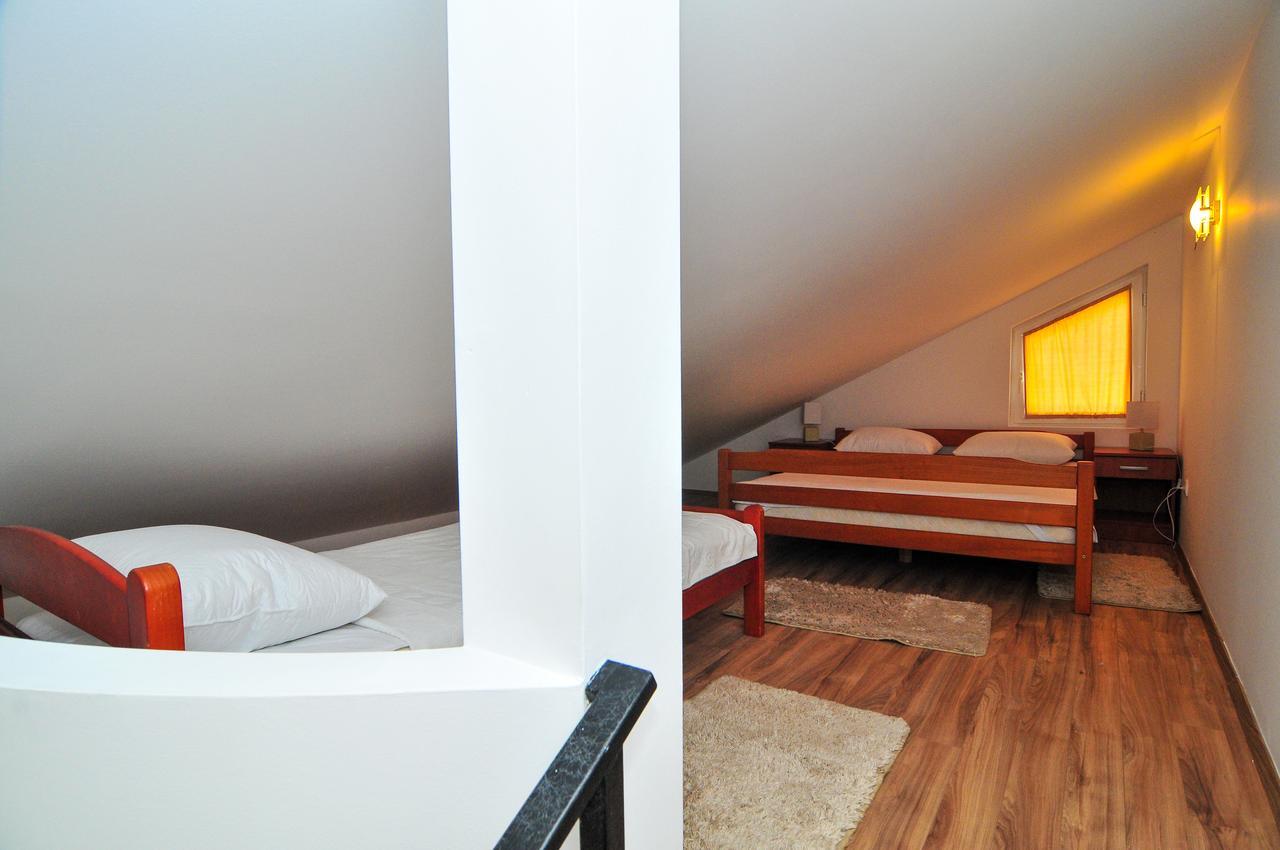 Apartments Pean Тиват Экстерьер фото